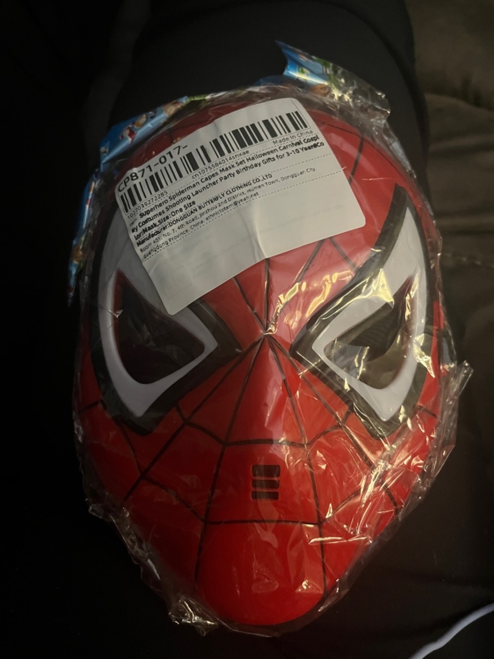 Spider-Man Red LED Mask - Picture 3 of 3